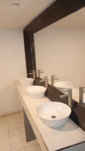 Proyecto de mantenimiento y servicios integrales 12